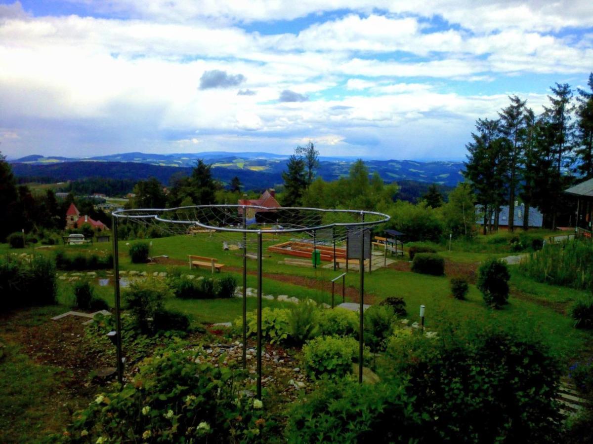 Wald-Panorama-Zimmer Bed and Breakfast Mönichkirchen Eksteriør billede
